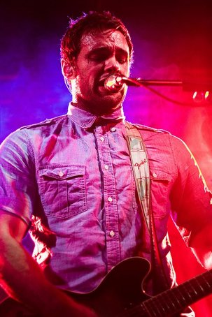 Bon Appétit Catering in Limerick: Bressie to play live at the big top. 